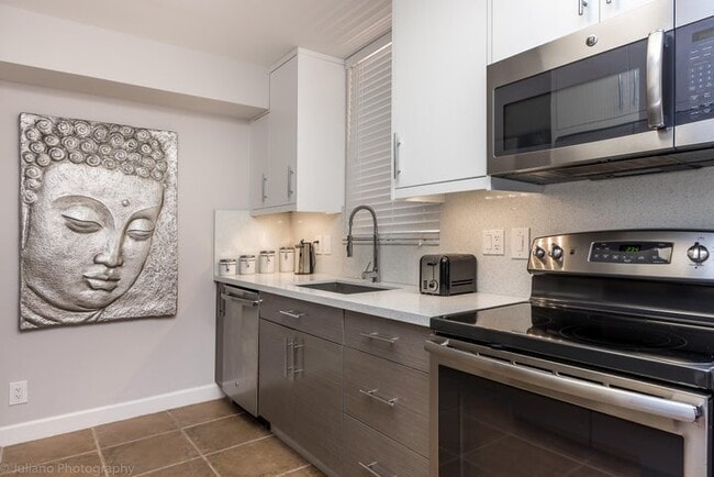 property at 2255 Lindell Blvd