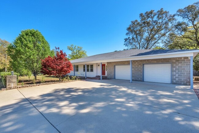 307 Palmetto Ave