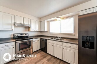 1059 S Joplin Way, Unit 0916 in Aurora, CO - Foto de edificio - Building Photo