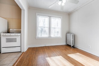 2017 W Ainslie St, Unit 1 in Chicago, IL - Building Photo - Building Photo