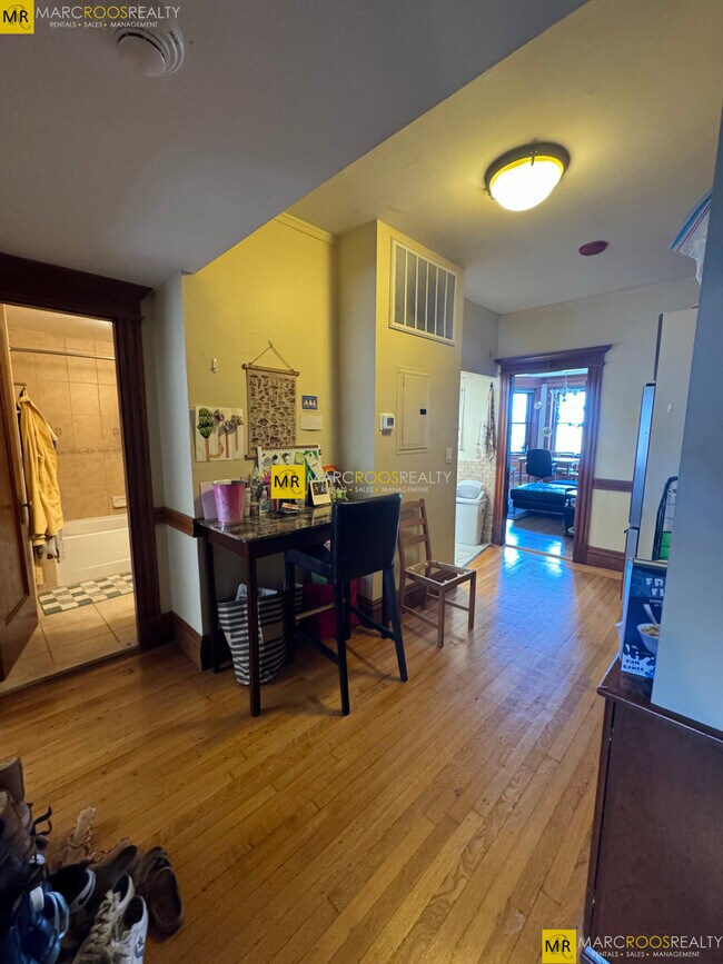 464 Commonwealth Ave, Unit 81 in Boston, MA - Building Photo - Building Photo