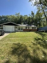 1707 Winthrop Ln in Schaumburg, IL - Building Photo