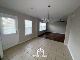 18310 Atasca Wds Trce in Humble, TX - Building Photo