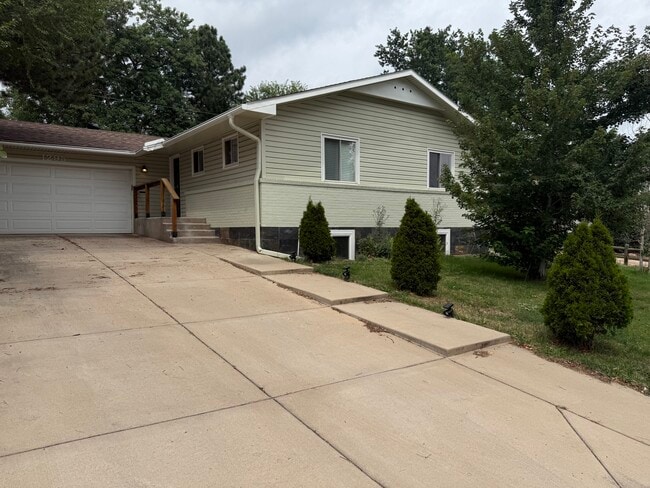 property at 1295 Ithaca Dr