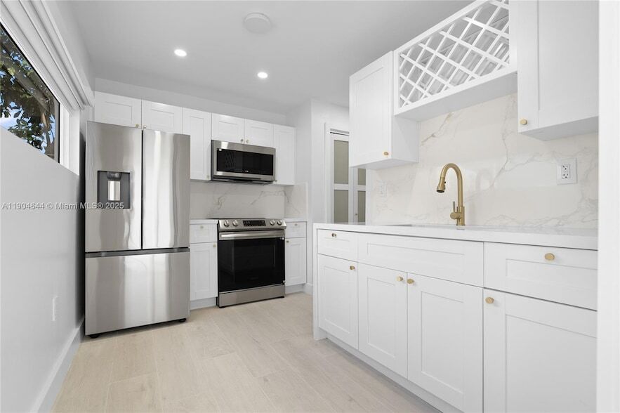 129 SW 9th Ave, Unit 3 in Miami, FL - Foto de edificio