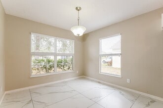 4132 Waltham Forest Dr in Tavares, FL - Building Photo - Building Photo