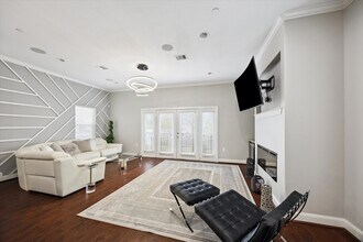 1206 Cushing St in Houston, TX - Building Photo - Building Photo