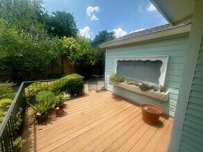 5119 Fairview Dr in Austin, TX - Building Photo - Building Photo