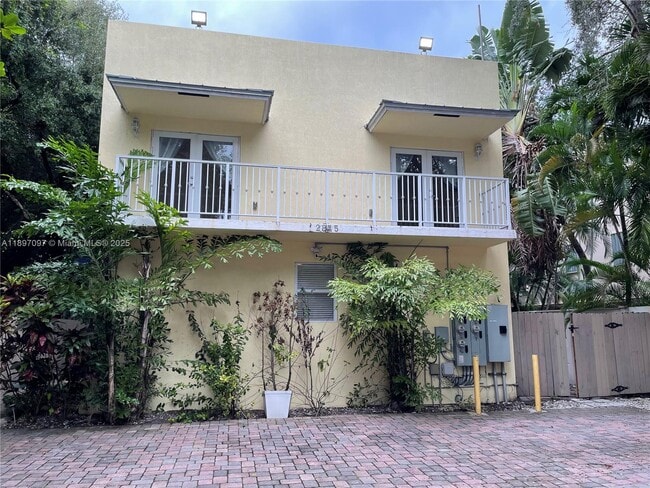 property at 2845 Coconut Ave