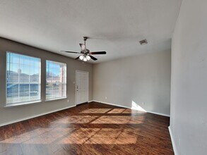 1005 McKavett Dr in Fort Worth, TX - Building Photo - Building Photo