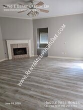 2156 Berry Garden Cir W in Memphis, TN - Foto de edificio - Building Photo