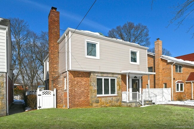 222-03 Kingsbury Ave in Queens, NY - Building Photo - Building Photo