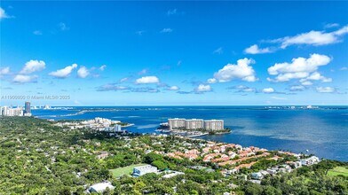 2205 Overbrook St in Miami, FL - Building Photo - Building Photo