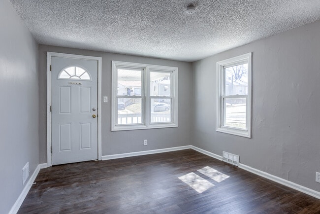 3224 N 40th St in Omaha, NE - Building Photo - Building Photo