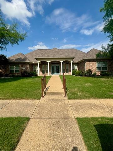 property at 2902 Troon Rd