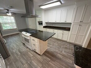 5212 Jim Dandy Ln in Pace, FL - Foto de edificio - Building Photo
