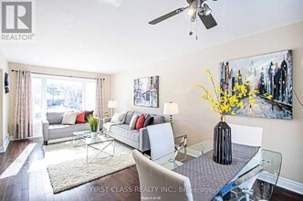 106 Woodfern Dr in Toronto, ON - Building Photo - Building Photo