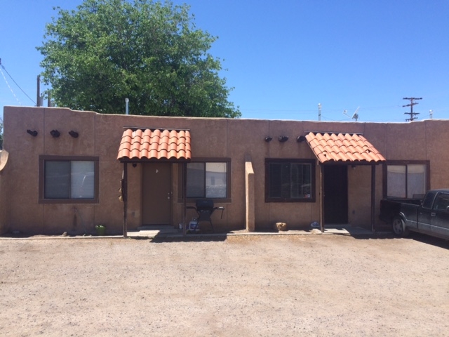 251 Three Crosses Ave in Las Cruces, NM - Building Photo