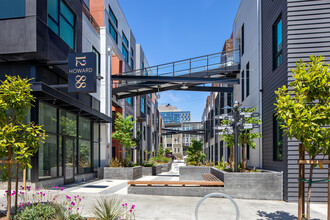 1288 Howard St, Unit 516 in San Francisco, CA - Building Photo - Building Photo