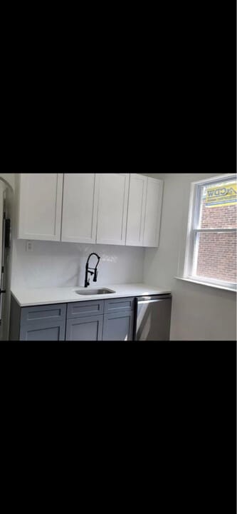 415 Leslie St in Newark, NJ - Building Photo