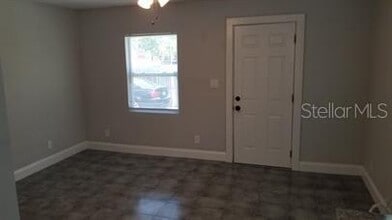 2825 58th Ave N in St. Petersburg, FL - Building Photo - Building Photo