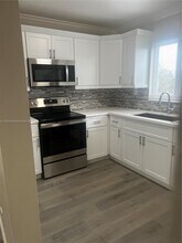 1111 NW 19th Ave in Miami, FL - Building Photo - Building Photo