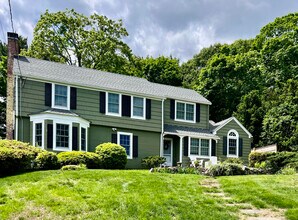 88 5 Mile River Rd in Darien, CT - Building Photo - Building Photo