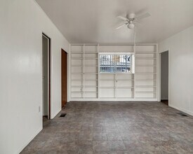 213 Clairemont Rd in El Paso, TX - Building Photo - Building Photo