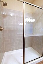 205 Hidden Springs Dr in Bastrop, TX - Building Photo - Building Photo