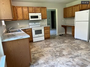 2224 Peterson Rd in Greenback, TN - Building Photo - Building Photo