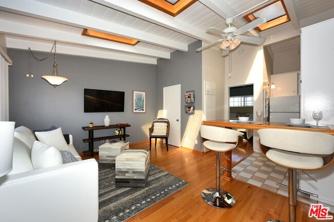 property at 313 Mildred Ave