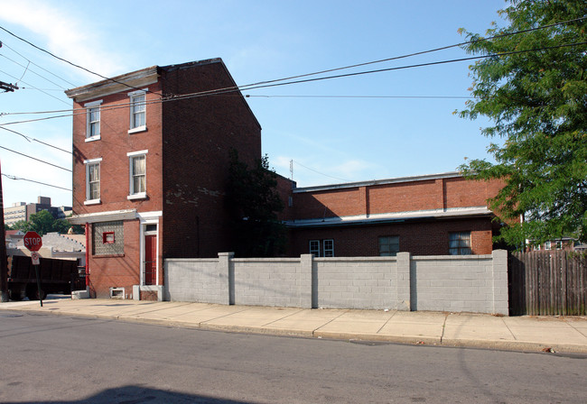 368 E Moore St in Norristown, PA - Building Photo - Building Photo