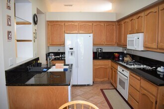 9354 Carrolton Pl in Elk Grove, CA - Building Photo - Building Photo