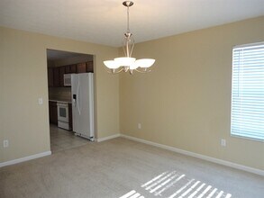 110 Brittony Woods Dr in Monroe, OH - Foto de edificio - Building Photo
