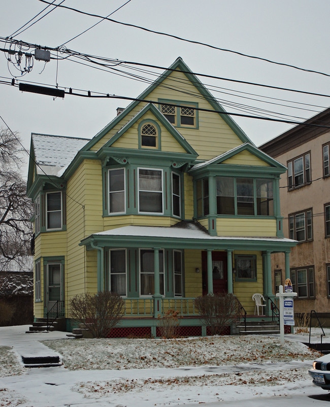 1019 Park Ave in Schenectady, NY - Foto de edificio - Building Photo