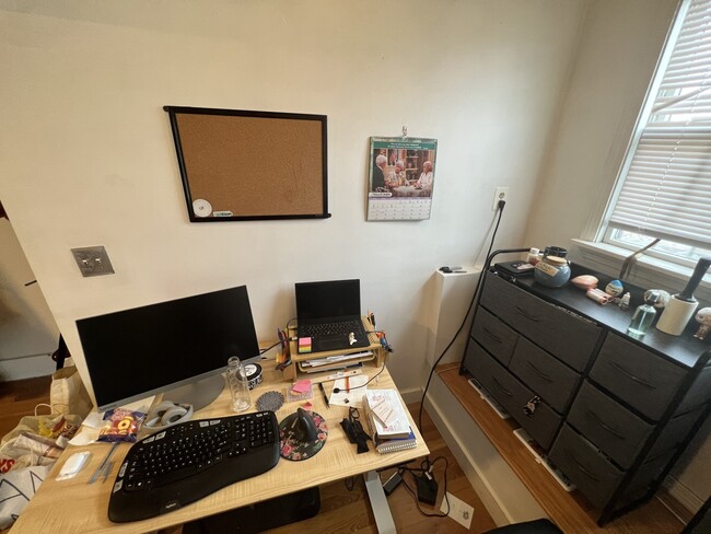 639 Somerville Ave, Unit 2 in Somerville, MA - Building Photo - Building Photo