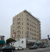 242-246 Western Ave in Los Angeles, CA - Building Photo