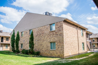 Joseph E. Lockridge Apartments in Dallas, TX - Building Photo - Primary Photo