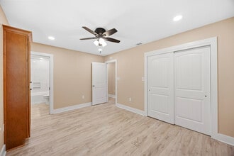 1351 Sanibel Ln in Gulf Breeze, FL - Building Photo - Building Photo