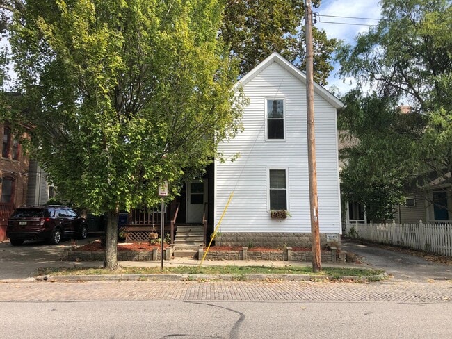 property at 1104 Pennsylvania Ave