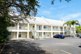 West Haven Urban Residences in Tampa, FL - Building Photo - Building Photo