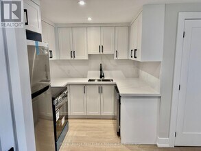 246 Marlborough St in Brantford, ON - Building Photo - Building Photo