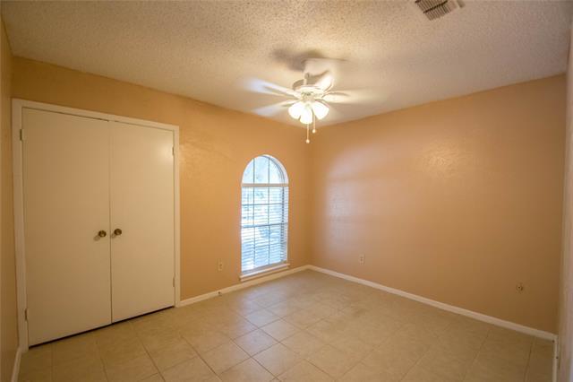 2613 Pebblebrook St in Arlington, TX - Building Photo - Building Photo