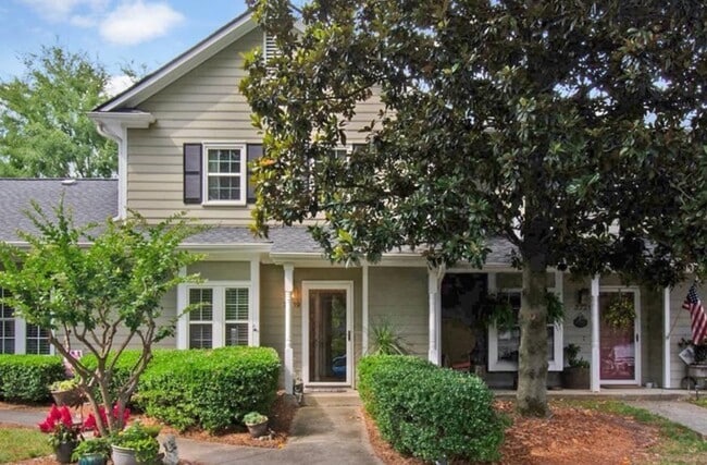 2719 New Hamlin Way in Charlotte, NC - Foto de edificio - Building Photo