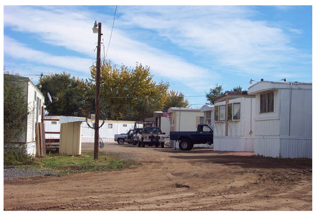 LeBaron Mobile Home Park in Aurora, CO - Building Photo - Building Photo