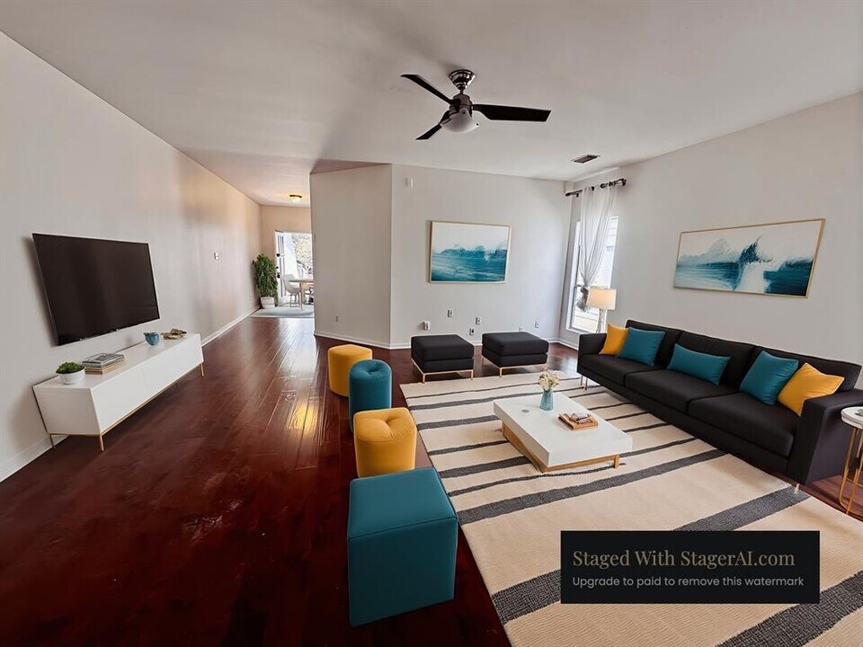 2209 Independence Dr in Austin, TX - Building Photo