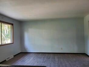 2418 Adler Cir in Middleton, WI - Building Photo - Building Photo
