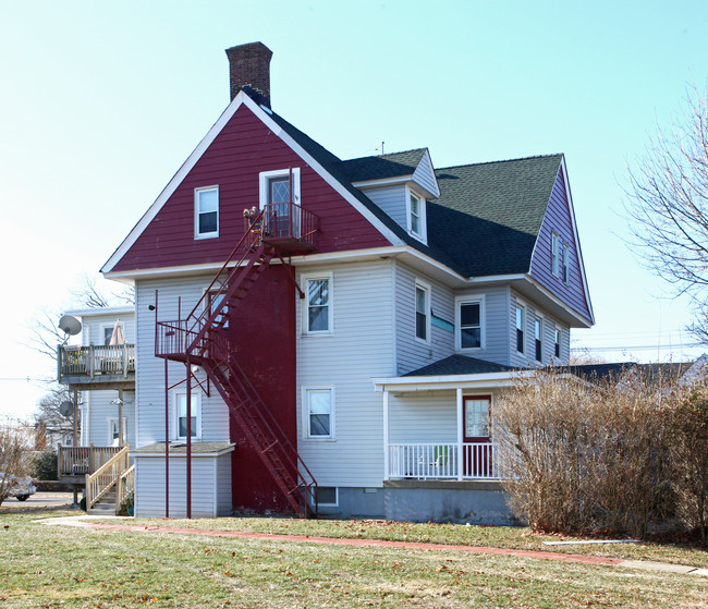 437 Sairs Ave in Long Branch, NJ - Foto de edificio - Building Photo