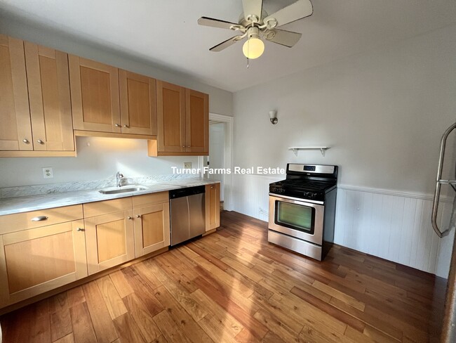 26 Taft St, Unit 2
