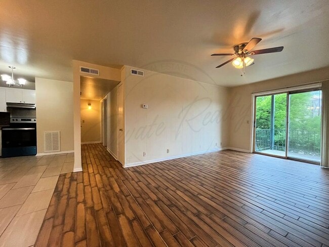 property at 555 N Dupont Ave
